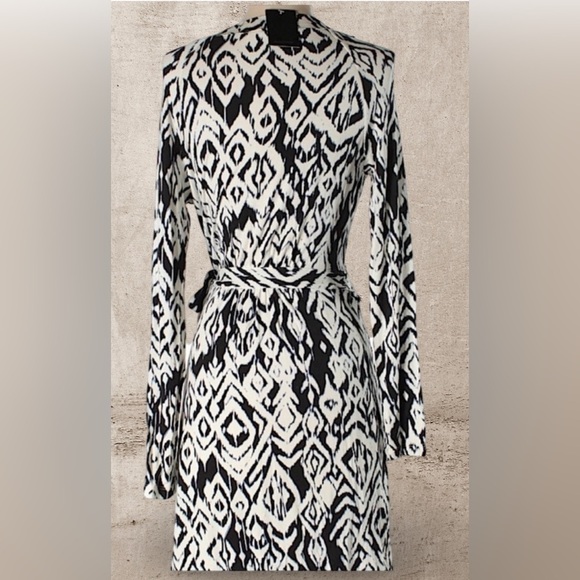 TART 💓SZ XS S💓BLACK AND WHITE SILK EFFECT JERSEY WRAP DRESS EXCELLENT CONDITION - Picture 2 of 11